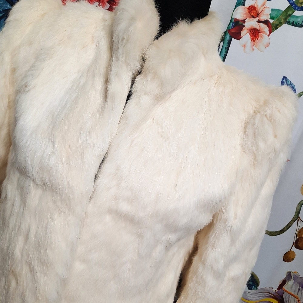 SOLD!! ~{Vintage}~ White rabbit fur jacket.